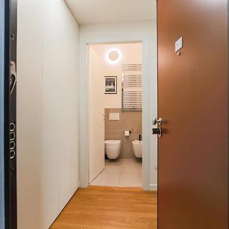 The Rent - Comfortable One-bedroom In The Crocetta Area アパート